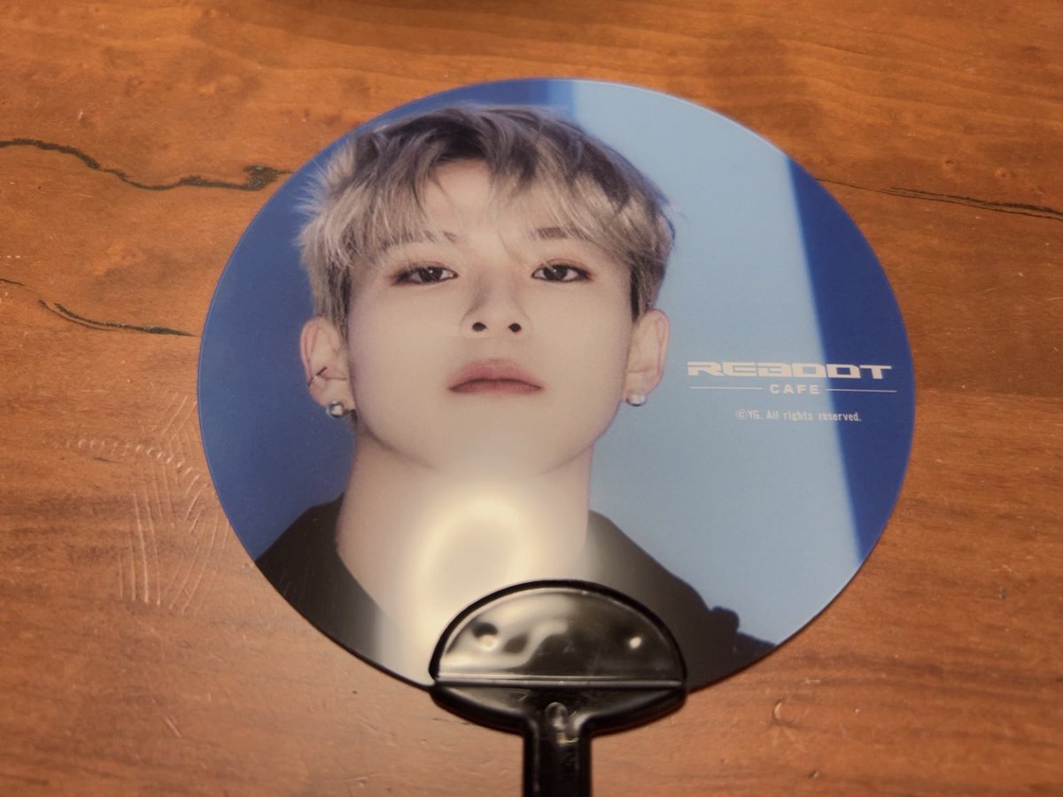 treasure reboot cafe 交換 うちわ

【譲】アサヒ

【求】ジョンファン

郵送希望です📮 
お気軽にお声掛けください > ‧̫ <♡ ̖́-