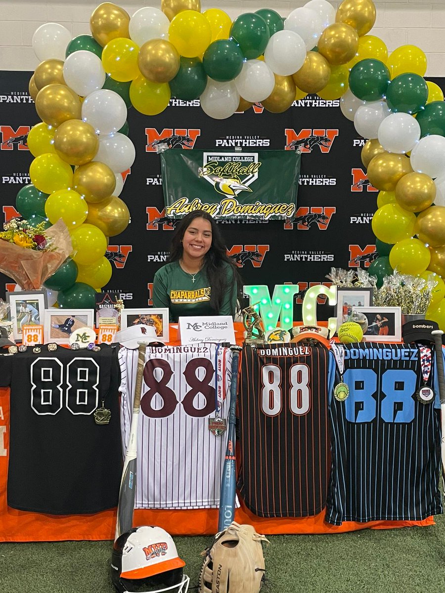 SoftballMedina's tweet photo. Congratulations to Lady Panther, Aubrey Dominguez, on her recent signing. She will continue her academic and athletic career at Midland College. 

We are very proud of your accomplishment! https://t.co/JMdXqvVlbC
