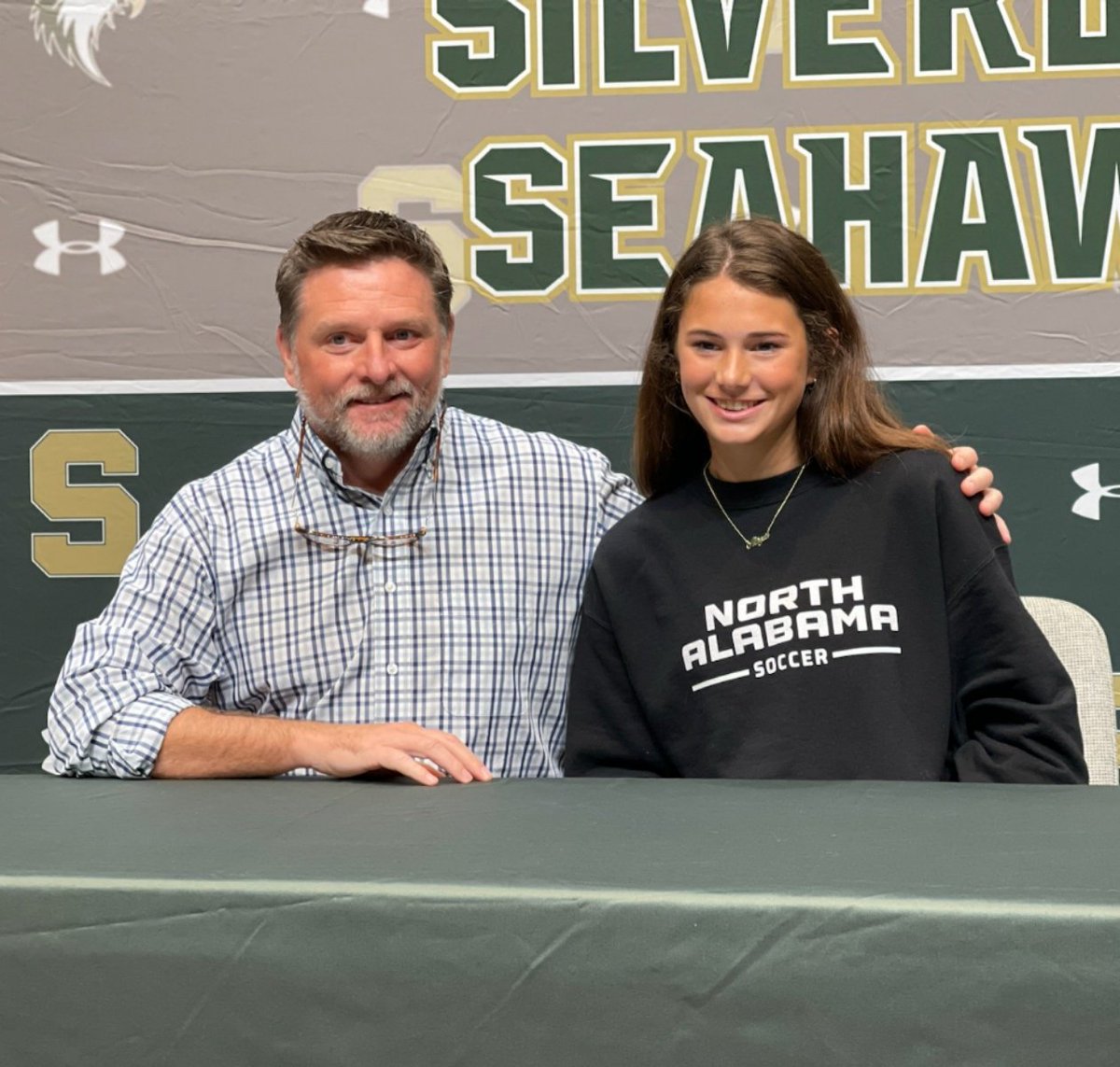 KristopherJRay's tweet photo. Collegiate signing day for some of my soccer family.  Very proud coach and friend.  #soccerfamily #CHATTANOOGASOCCER https://t.co/bT8C35QEw3