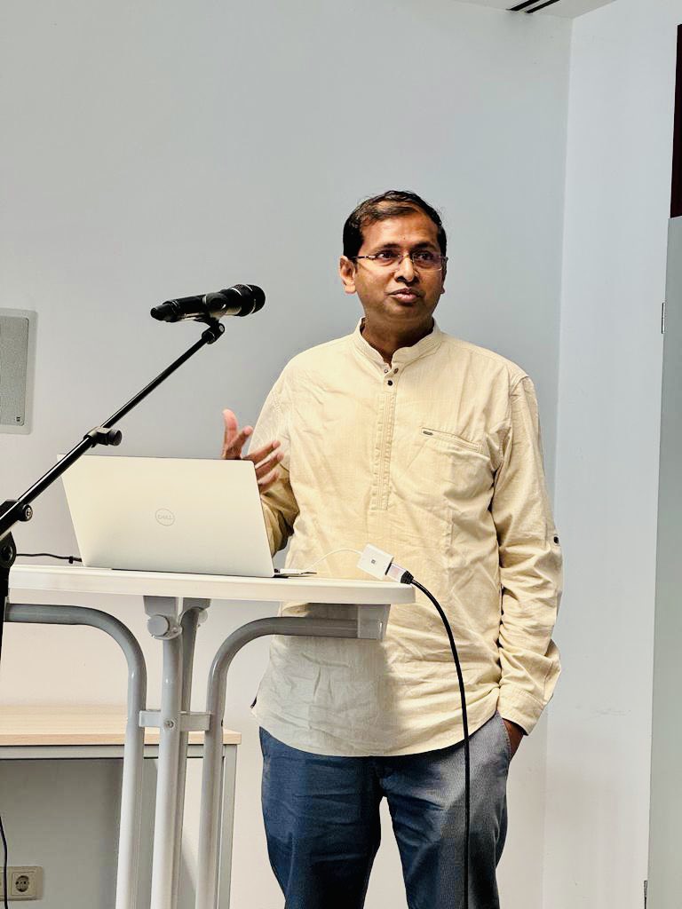 Prashanth W. Menezes tweet media