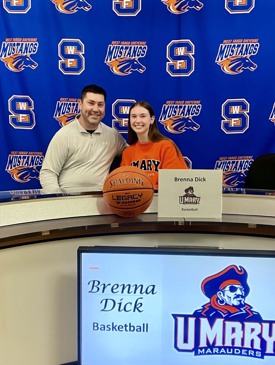 Sheyenne GBB 🏀 tweet media