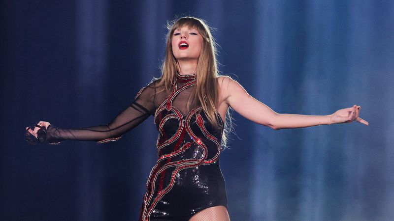 Atlas_Saib00t's tweet photo. El prestigioso periodista @Germanvdp informa que Taylor Swift se encuentra en una relación AMOROSA con el futbolista Luciano Gimenez, actual futbolista de Chacarita Juniors. https://t.co/qsOpkDBeb6