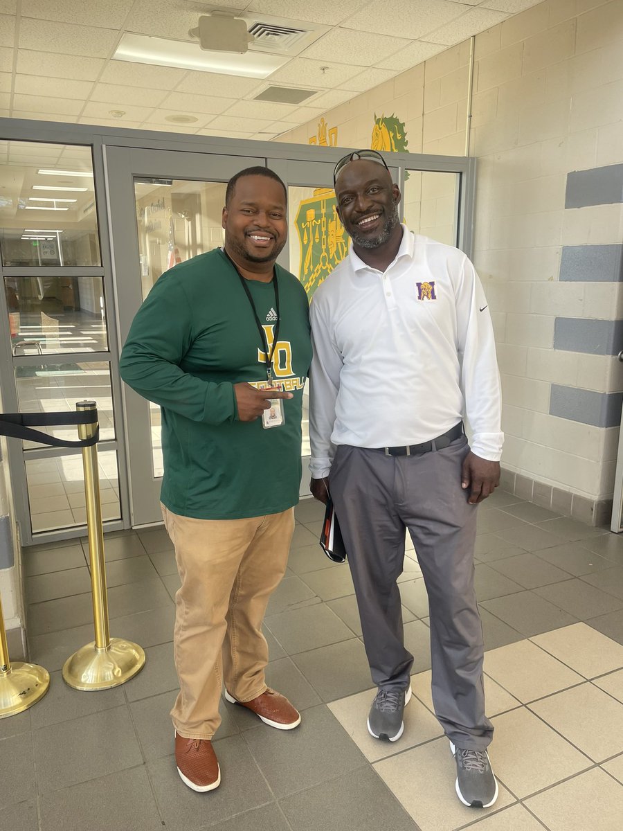 coachbjjordan's tweet photo. I would like thank Coach Shelling from Miles College for stopping by Jackson-Olin checking on our Scholar-Athletes! #JO #Ensley #PrattCity #StangGang #TheO #AveF Telling you Ensley is the place to come!! Plenty of scholar-athletes and talent! https://t.co/nOmfJBlvb1