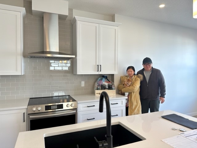 Congratulations on your new home, and welcome to the Genesis family Seyoung &amp; Eunsuk! 🏡🎉
