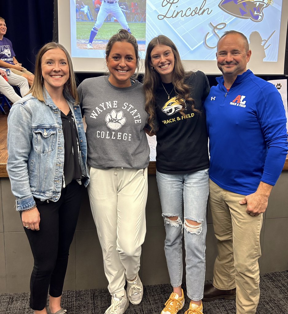 officially a wildcat 📝🐱