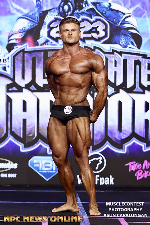 JoshuaFlex86's tweet photo. Stage shots! 🥇Masters classic physique, at #MuscleContest 2023 Ultimate Warriors 

#NPC #ClassicPhysique https://t.co/vRAlunF0EQ