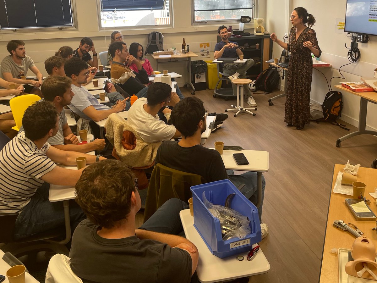Merci aux internes DESAR-MPO 2 du @CHUClermontFd et <a href="/UCAuvergne/">UCA</a> pour leur bonne humeur et leur sérieux! Au programme: dysfonction de pace-maker et fuite du circuit au bloc! Pas si simple...😅 Et merci aux encadrants! 🙌 Vivement les prochaines sessions! 🫶