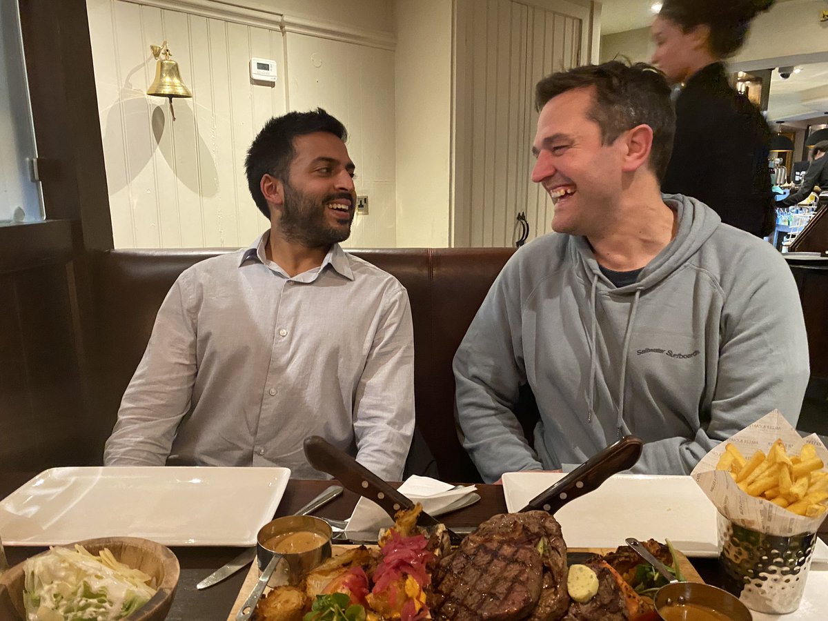 Ian Baxter (@i_a_n_baxter) on Twitter photo Good to meet up and be third wheel with <a href="/ThackrayFellow/">Thackray Fellow</a> and <a href="/Viv_ortho/">Vivek Balachandar</a> for dinner tonight. #fellowshipfriends Good to meet up and be third wheel with <a href="/ThackrayFellow/">Thackray Fellow</a> and <a href="/Viv_ortho/">Vivek Balachandar</a> for dinner tonight. #fellowshipfriends