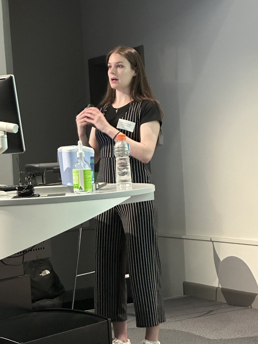 The_VIIN's tweet photo. Excellent start to #VIIN #YIS with Chiara Drago ⁦@BurnetInstitute⁩ presenting on mAbs for targeting P. Vivax and their effector functions https://t.co/1D1lRF9oSD