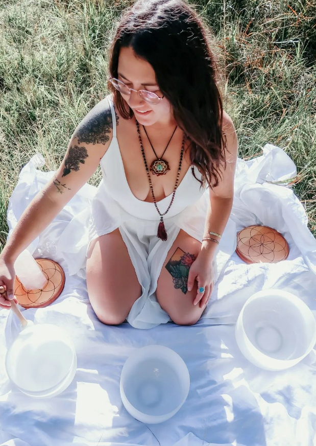 3rdeyepinecones's tweet photo. @frequency.oflove Absolutely killing it in this photoshoot! 🤍 🌲
-

-

-

-

-

#thirdeyepinecones #thirdeyepinecone #festivalvibes #festivalfashion #festivallook #summerfestival #musicfestivals #naturemade #veganjewelry #naturemagic #pinecone #pineconependant #pineconenecklace https://t.co/gIbAuQKBRH