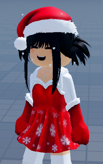 new wave of Christmas stuff out! roblox.com/groups/3817529…