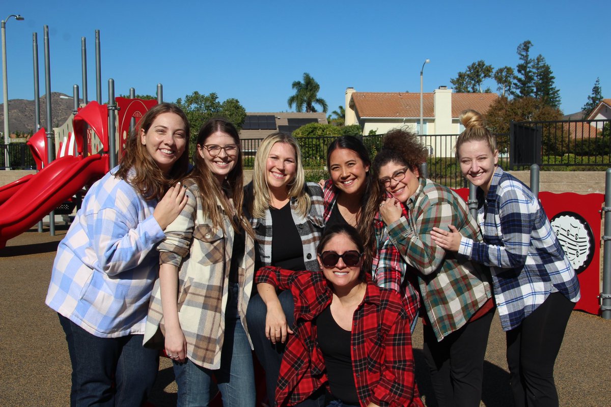 Today was “What’s Up Wednesday” <a href="/WillowWildcats/">Willow Elementary</a> Students got to guess what was the same about our staff! <a href="/LVUSD/">LVUSD</a>