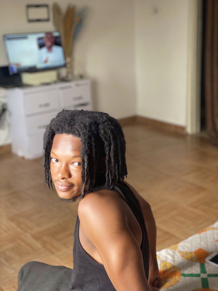 atogold_'s tweet photo. The only picture I have smiling 😂💔 https://t.co/XfToqVWHYP
