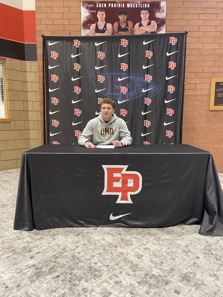 Congratulations to these 4 Eagles on signing their National Letter on Intent today!

Brooke Nicklaus - Concordia SP - Lacrosse
Caroline Larsen - Louisville - Swimming
Zach Peta - U of Sioux Falls - Baseball
Nick Thompson - UMD - Baseball