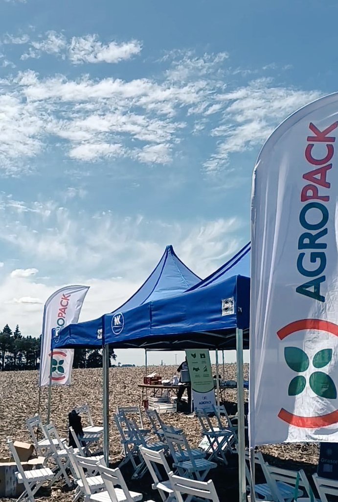 𝘔𝘢. 𝘝𝘪𝘳𝘨𝘪𝘯𝘪𝘢 𝘓𝘢𝘨𝘰𝘴 (@mvlagos) on Twitter photo Gran #AgropackPlantingDay hoy en Rincón Grande, Gral. Pueyrredón 📍🚜🌻
Laburazo de todo el equipo!
<a href="/Agropack/">Agropack</a> + <a href="/mecatech_ag/">MecaTech Agroconsultora</a> + <a href="/NKSemillas/">NK Semillas</a>
Más conocimiento • Más eficiencia ✅ Gran #AgropackPlantingDay hoy en Rincón Grande, Gral. Pueyrredón 📍🚜🌻
Laburazo de todo el equipo!
<a href="/Agropack/">Agropack</a> + <a href="/mecatech_ag/">MecaTech Agroconsultora</a> + <a href="/NKSemillas/">NK Semillas</a>
Más conocimiento • Más eficiencia ✅