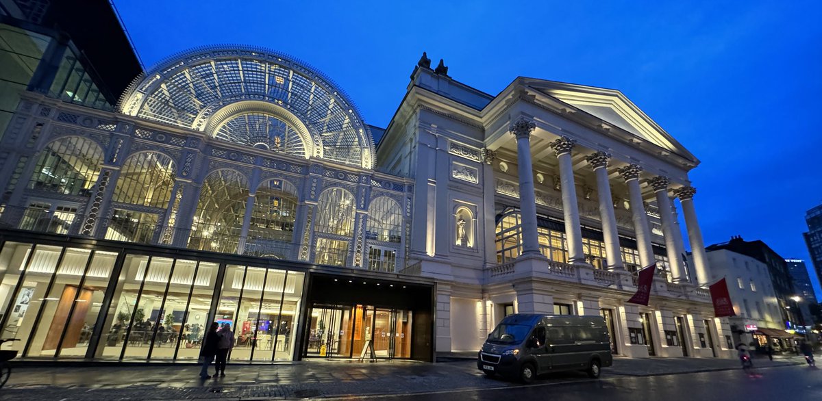 stewart_irvine's tweet photo. Opening night of Handel’s last opera #Jephtha @RoyalOperaHouse Absolutely amazing - superb performances from a fabulous cast, orchestra and chorus. https://t.co/thCHtwq5OW