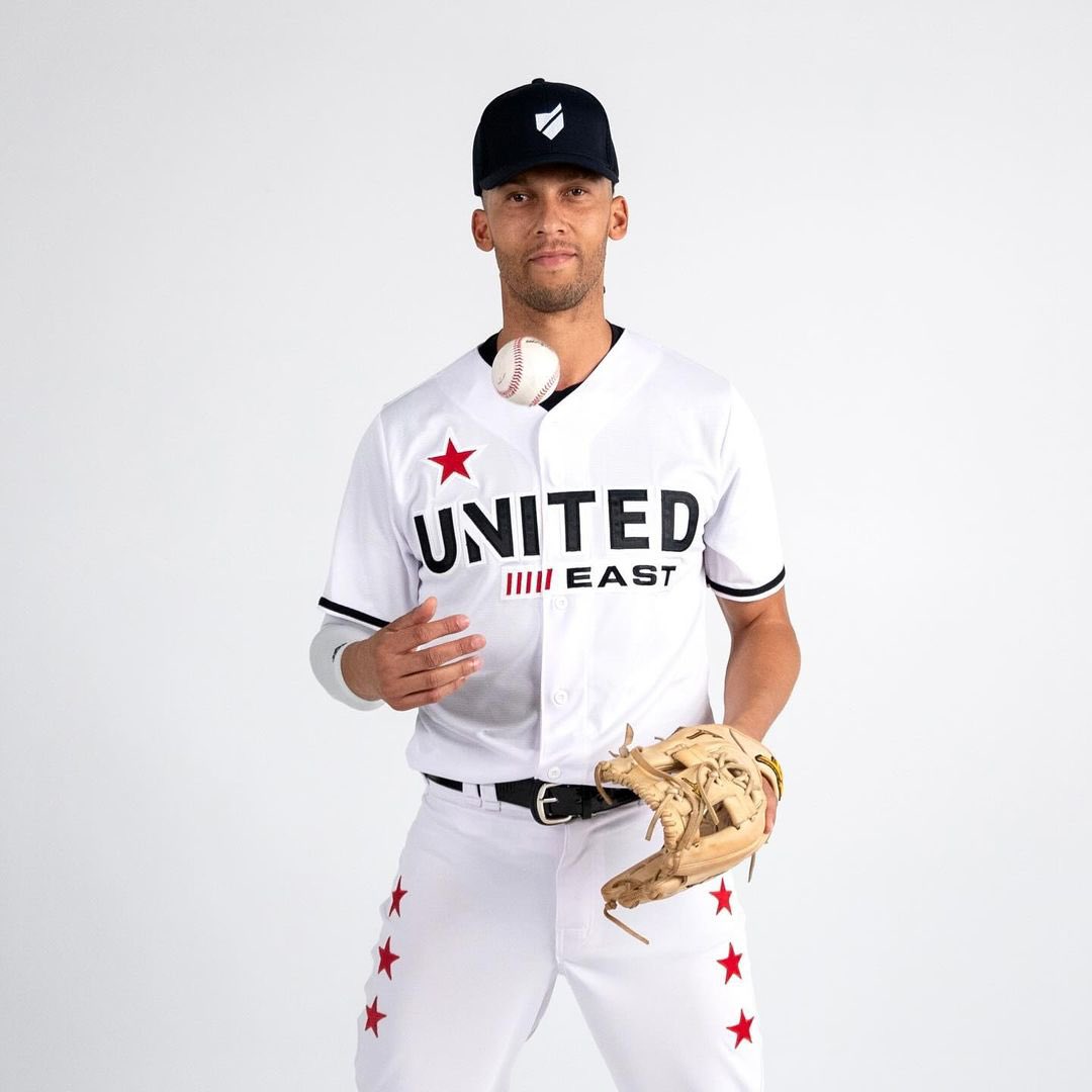 Watch that Platinum Glove magic unfold 🪄 @Andrelton will be at the Baseball United All-Star Showcase this November 24th and 25th in Dubai. You should too 🇦🇪 🎟️ baseballunited.com/tickets