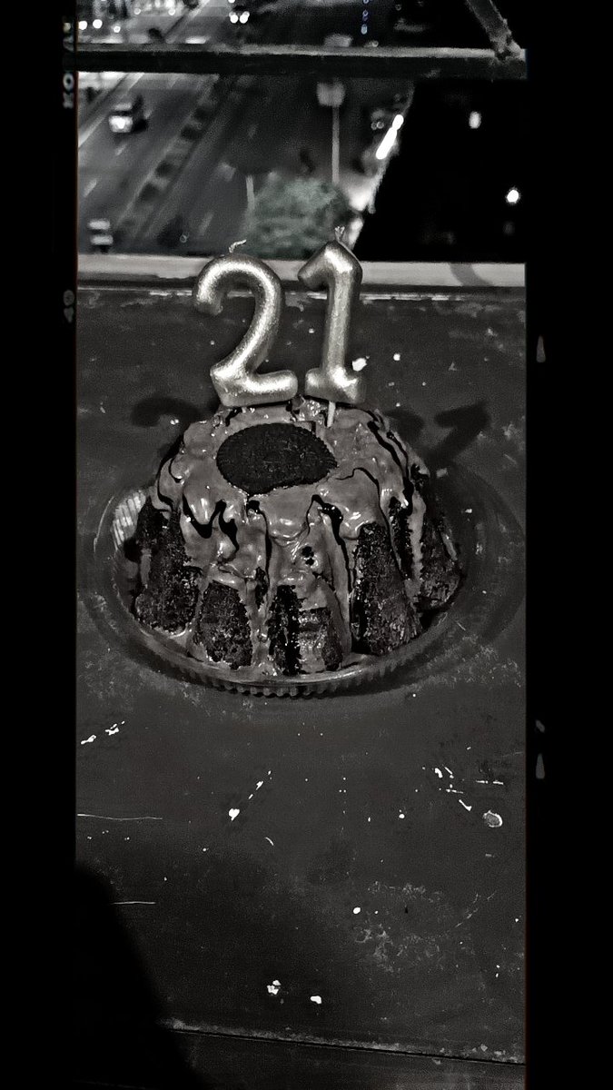 زااموراا... 🍁🇦🇹 tweet media