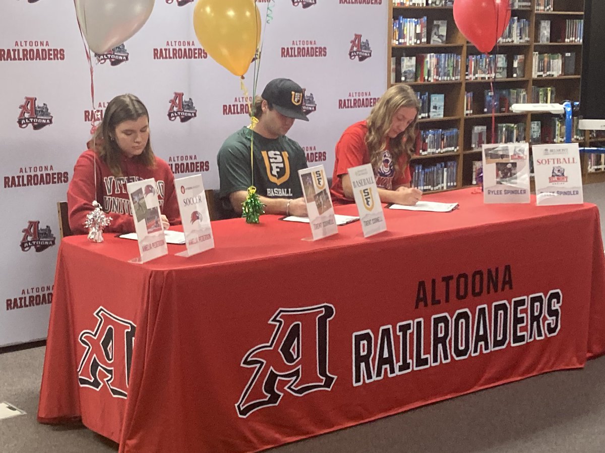 JustusCleveland's tweet photo. Signing Day at @AltoonaSD as Amelia Pederson will play soccer at @viterbovhawks…@TrentCornell01 baseball at @SFDonsBaseball and Rylee Spindler softball @BelmontSoftball https://t.co/laiHrEeAet