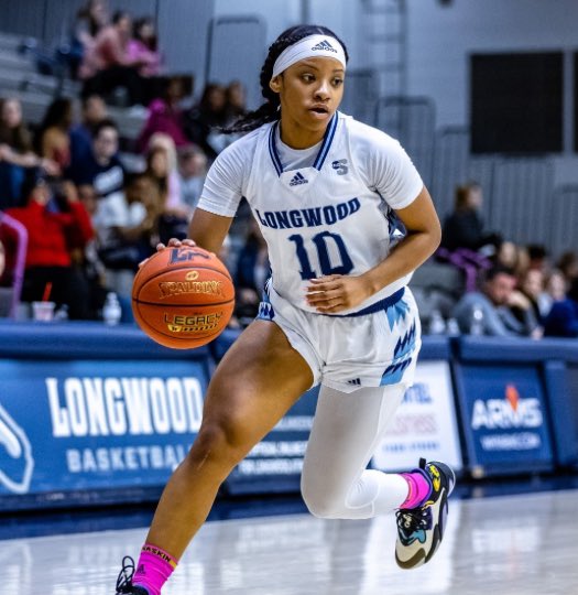 ssuburbanhoops's tweet photo. Longwood University’s Janay Turner (Chicago Christian) is heading into her senior season. 

The Division 1 / South Holland native and my Chicago Christian 🐐

• Averaged 10.9 points per game…

• Scored career-high 20 points three times 

• Her .836 FT% sits seventh all-time in single season FT% in Longwood history…

• Finished 69th in the country in FT%.

JT Has been a pillar of integrity on and off the court as well as a tremendous student athlete.

I had both of my kids watch her closely so it can rub off and am appreciative of her example.

Please trust that She will never be outworked… 👊🏾🖤🏀

Absolutely love this ☝🏽💯

Continued Blessings Janay Turner