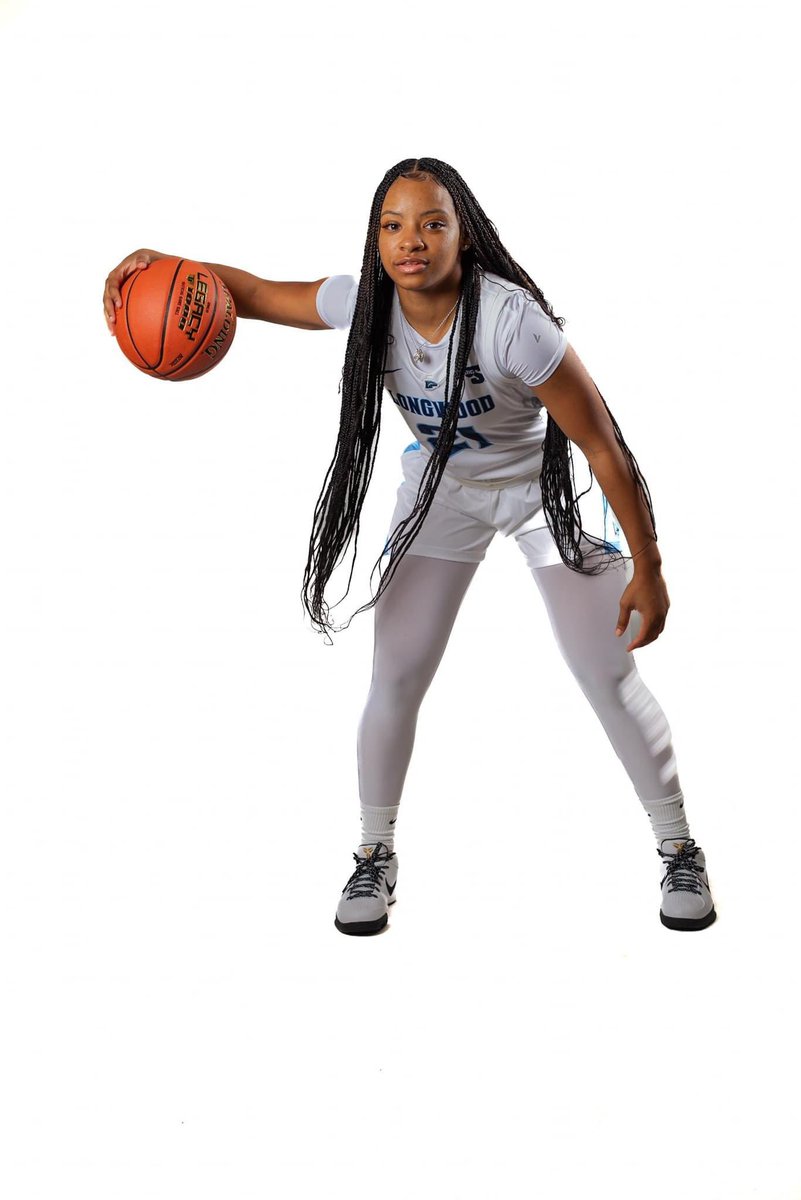 ssuburbanhoops's tweet photo. Longwood University’s Janay Turner (Chicago Christian) is heading into her senior season. 

The Division 1 / South Holland native and my Chicago Christian 🐐

• Averaged 10.9 points per game…

• Scored career-high 20 points three times 

• Her .836 FT% sits seventh all-time in single season FT% in Longwood history…

• Finished 69th in the country in FT%.

JT Has been a pillar of integrity on and off the court as well as a tremendous student athlete.

I had both of my kids watch her closely so it can rub off and am appreciative of her example.

Please trust that She will never be outworked… 👊🏾🖤🏀

Absolutely love this ☝🏽💯

Continued Blessings Janay Turner