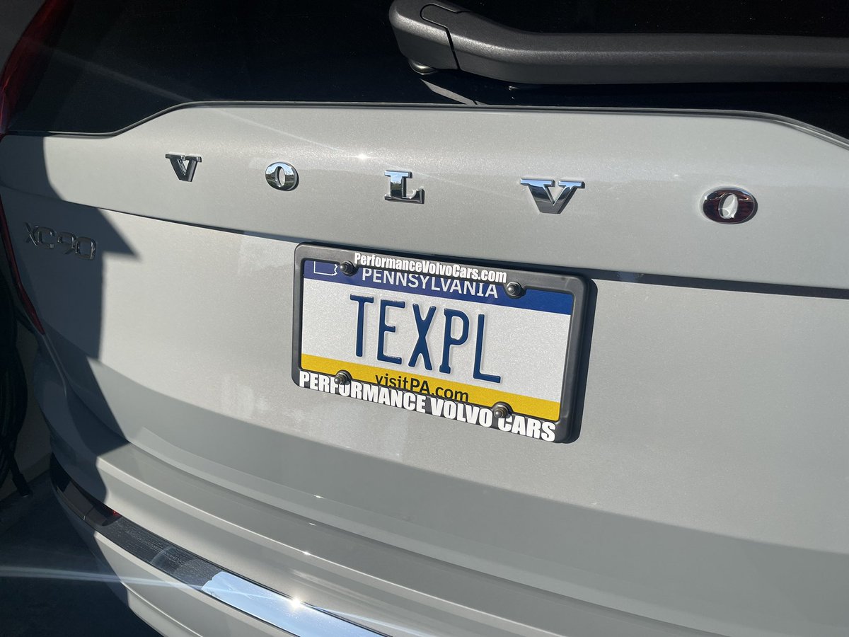Adelle_Schade's tweet image. Just got my hands on this slick new license plate with #TExpL! Ready to hit the road with @AlbrightTExpL pride. 🚗💨 #NewWheels