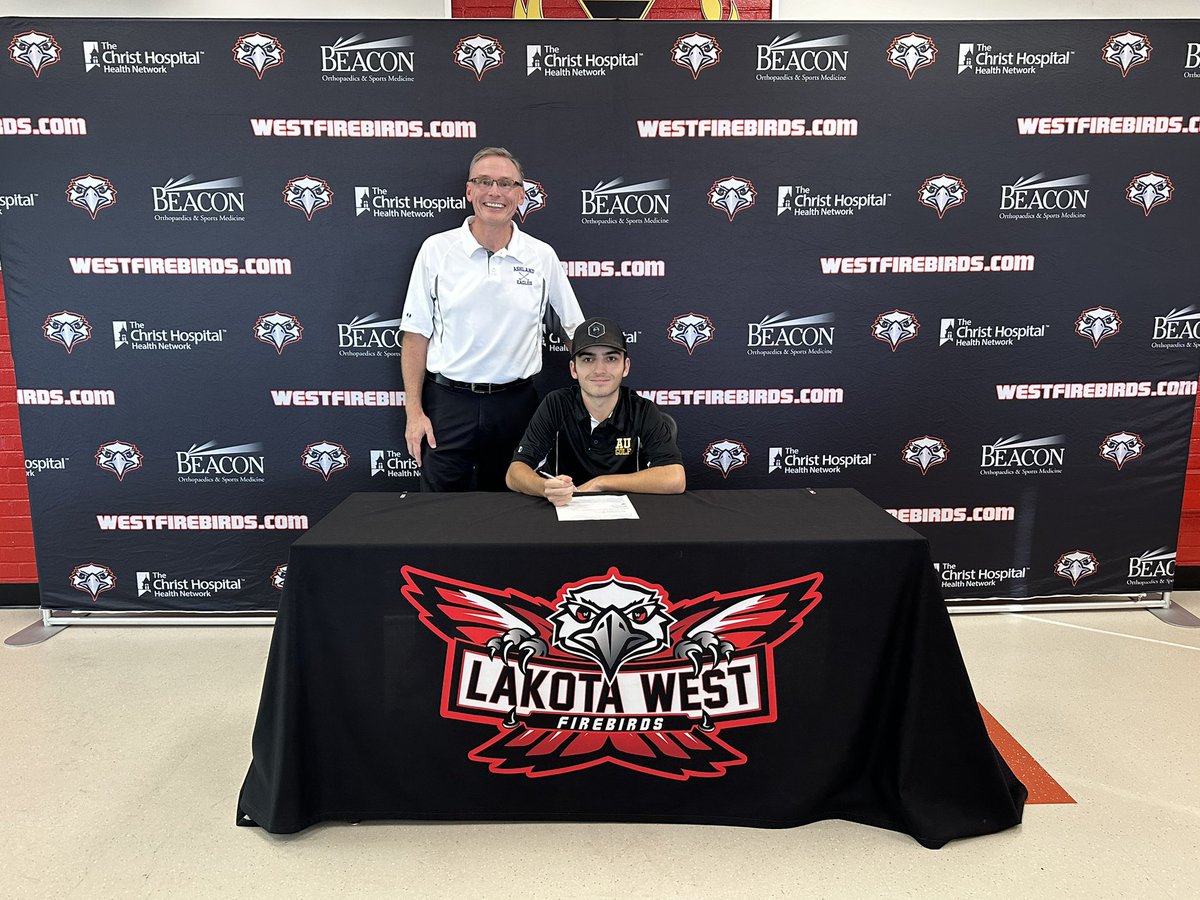 Kaufy24's tweet photo. Congratulations to Lakota West Seniors Kyle Binder, Michael Fickle, Nicki Klosterman, Natalie Krummen, Kate Wambaugh, and Jessica Walkenhorst for signing their National Letter of Intent to play at the next level!! #AAGF @FirebirdTweets @westfirebirds https://t.co/B93S0b6fp9