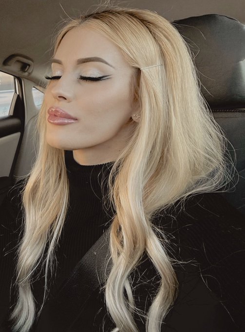 Hope is a dangerous thing for a woman to have https://t.co/TcefOFJczg