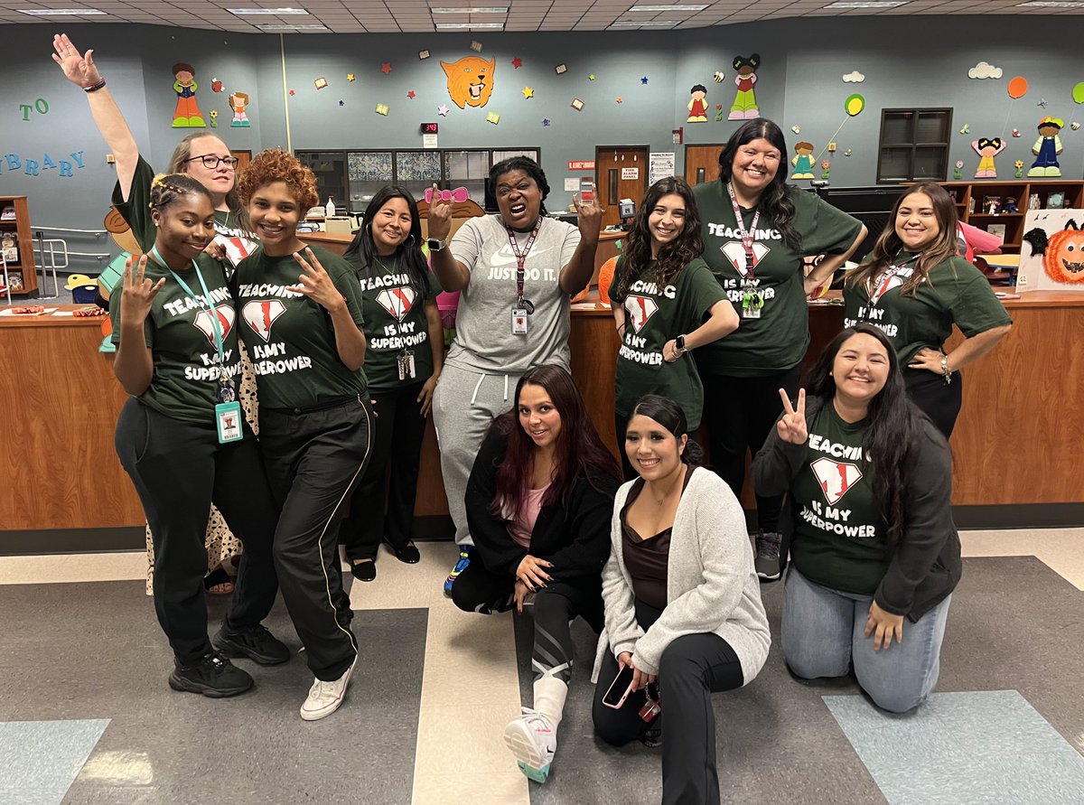 MatturroMEd's tweet photo. Check out our #Superhero first year teachers @ajbushelem #missingafew #Teachingismysuperpower https://t.co/BPRYPUHLYj