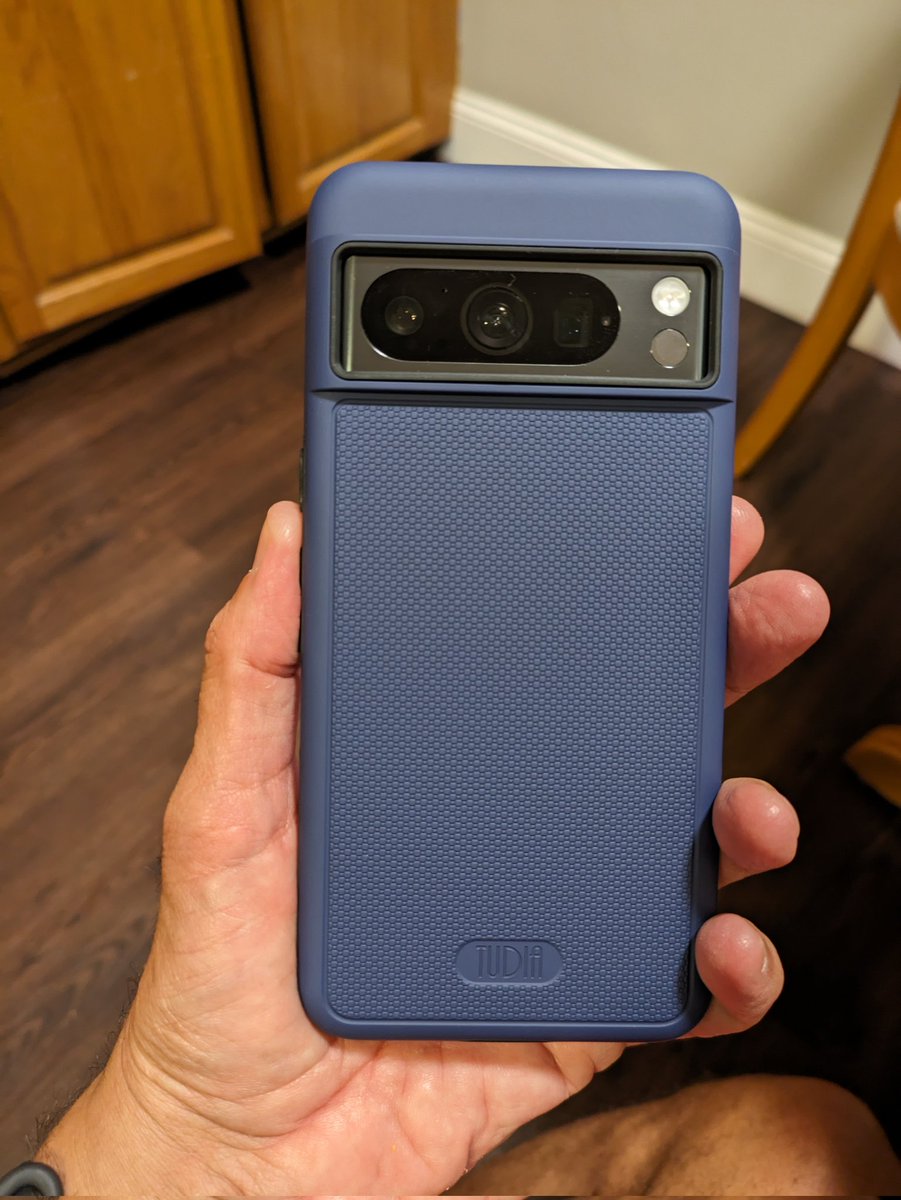 Lenny_Bons's tweet photo. I highly recommend the @TudiaProducts #mergecase it's dual layer so offers plenty protection has magsafe so thats another plus and its affordable. #pixel8pro #teampixel check them out. #indigoblue
https://t.co/odlYBQ9dly https://t.co/7KjR2zyGlY