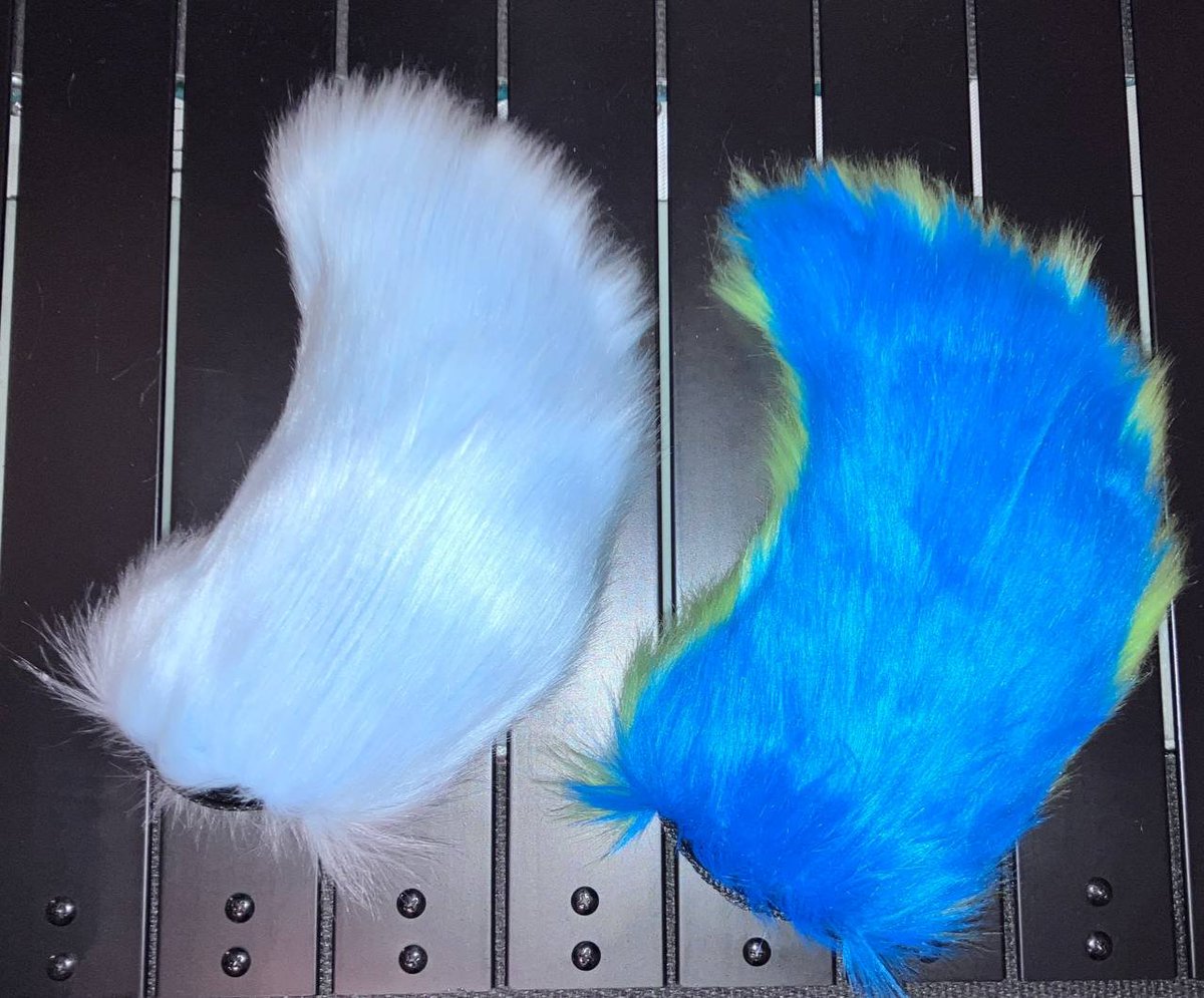 DinskiDotArt's tweet image. 🌟FURSUIT NUB TAILS 🌟

#Fursuittail #PreMade
          ⭐️ 30€ (33$) each Nub Tail
          ⭐️ currently available in BabyBlue &amp;amp; NeonGreen/DenimBlue
          ⭐️ ask for more colors &amp;amp; combinations

Payment upfront via: CC, PP etc.
➡️ Shipping worldwide ⬅️

📩 DM @DinskiDotArt