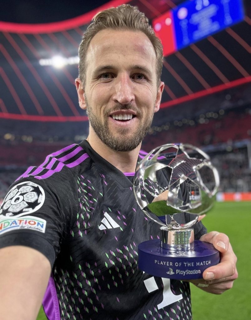 <a href="/HKane/">Harry Kane</a> <a href="/ChampionsLeague/">UEFA Champions League</a> Harrrrryyyy ♥️🤴🏻