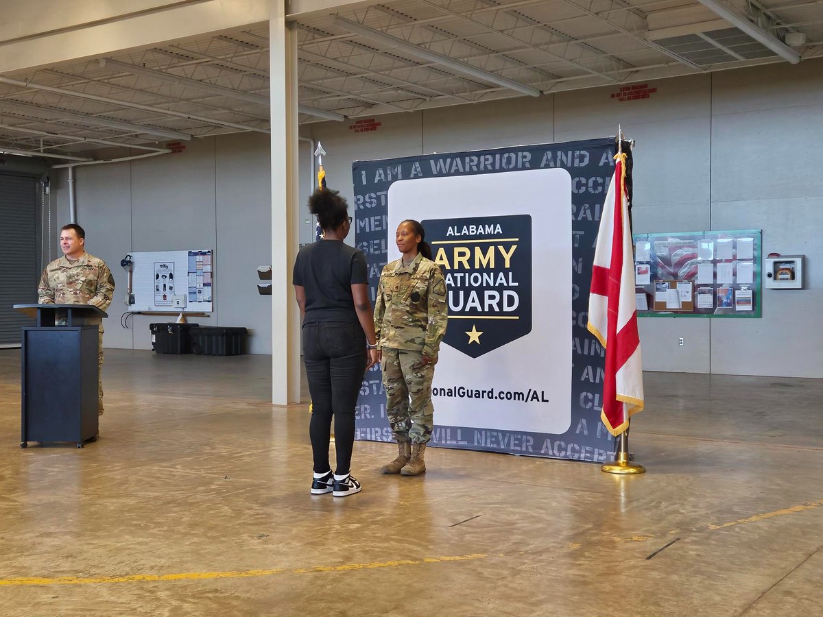 AamuRotc's tweet image. Please help us congratulate SFC Collier on her recent promotion.
Read more on our FB and IG.
#6thbrigadearmyrotc #cadetcommand #armyrotc #GoBulldogs #serviceissoverignty #rotc #bulldogbn #aamu #aamurotc