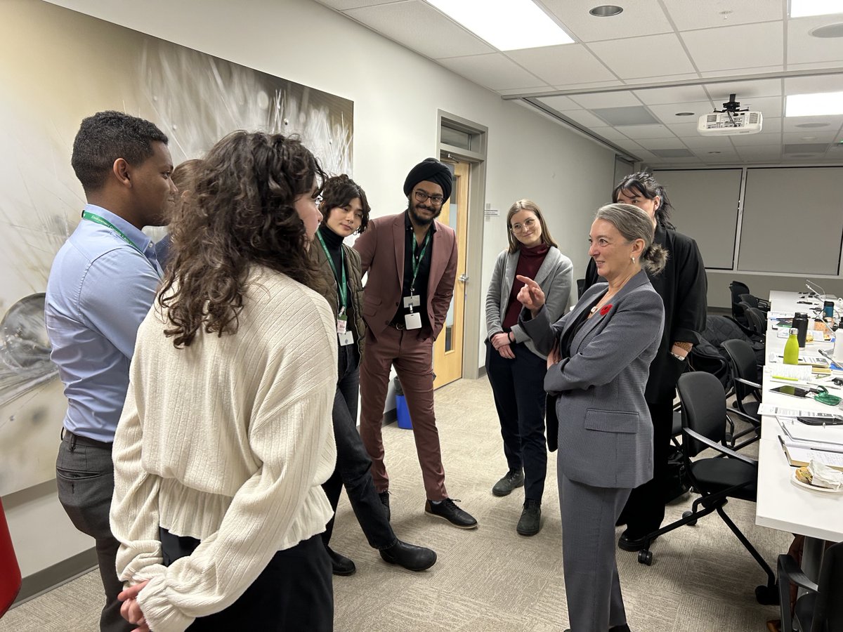 environmentca's tweet image. The Environment and #ClimateChange Youth Council is meeting from November 7–9 to discuss topics of importance to them, including #EnvironmentalLiteracy, #ClimateCommunications, and #EnvironmentalJustice. 🌱 We are inspired by their #ClimateAction. 💪

@cjECCyc