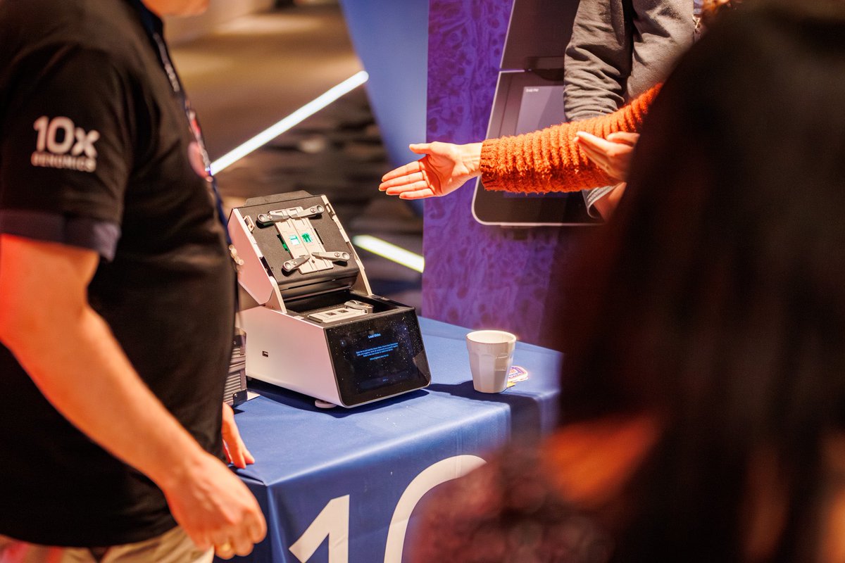 jvaleksejeva's tweet photo. What a great day of #Chromium #CytAssist and #Xenium at the 10x Genomics Single Cell and Spatial Discovery Symposium in Utrecht today! 
#SpatialWorldTour #10xEMEAugm https://t.co/MpbCftAbTX
