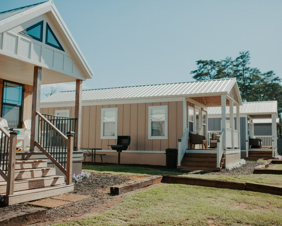 A weekend getaway to Big Water Marina and Campground is just what you need before the holiday rush ⛅​​​​​​​​
​​​​​​​​
Book your stay at our tiny cabins - bigwatermarina.com/cabins
