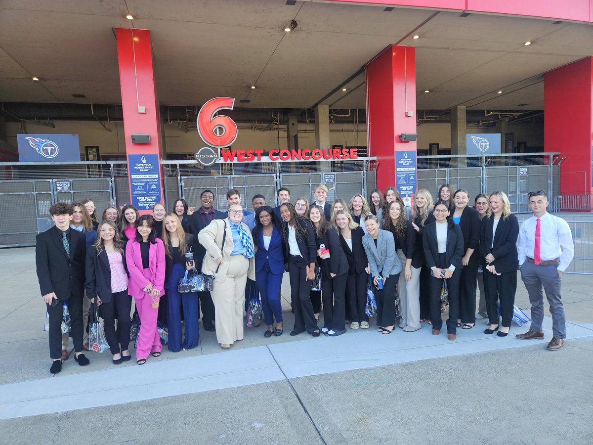 GallatinDECA's tweet photo. GHS DECA had an exciting day competing DECA districts at Nissan Stadium.  Good luck to all of the competitors! #deca #decatn https://t.co/8UavZdBh7s