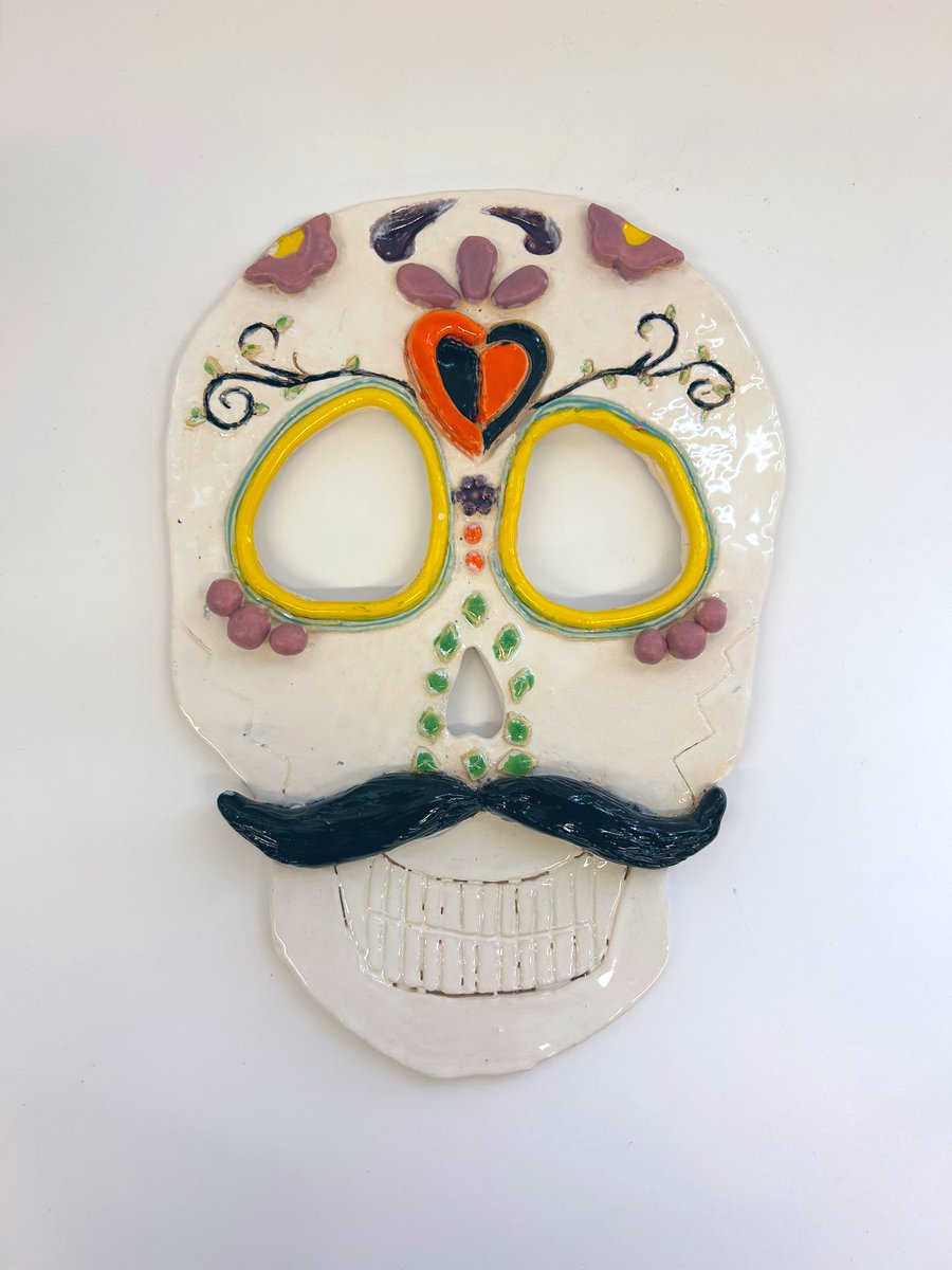 MsP_ArtT's tweet photo. Some of our #diadelosmuertos inspired calavera skulls have made their way out of the kiln and all I can say is 😍😍😍 #reliefsculpture #ceramics #spartanlegacy #bigredcountry https://t.co/EmiPvEjF7M