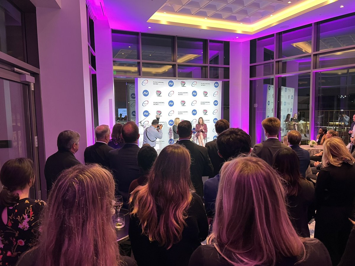 holly_harris's tweet image. Packed house for @PunchbowlNews @Arnold_Ventures @jointhenetwork #NEWPOWERPLAYERS event featuring  @SenKatieBritt talking her new book #GodCallsUsToDoHardThings! Such a cool moment when @KellyMcManusEdu announced Sen. Britt’s sponsorship for 2 #HigherEdReform bills!
