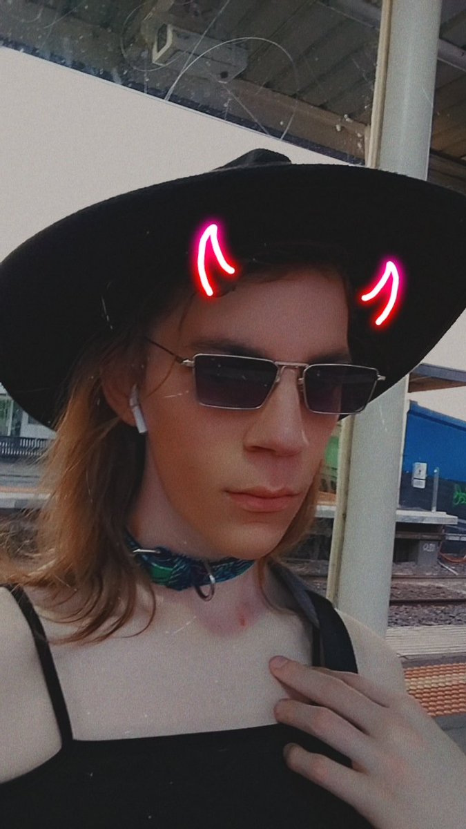 KnottivtT's tweet photo. Soooo uhhhh. Hiya again. It's me, knotti. Kinda just wanted to give a low-key update on my life. 

So as it can be expected, I'm openly trans-fem now. Have been for about 7 months, and its the best decision I ever made. https://t.co/WPac5irbdD