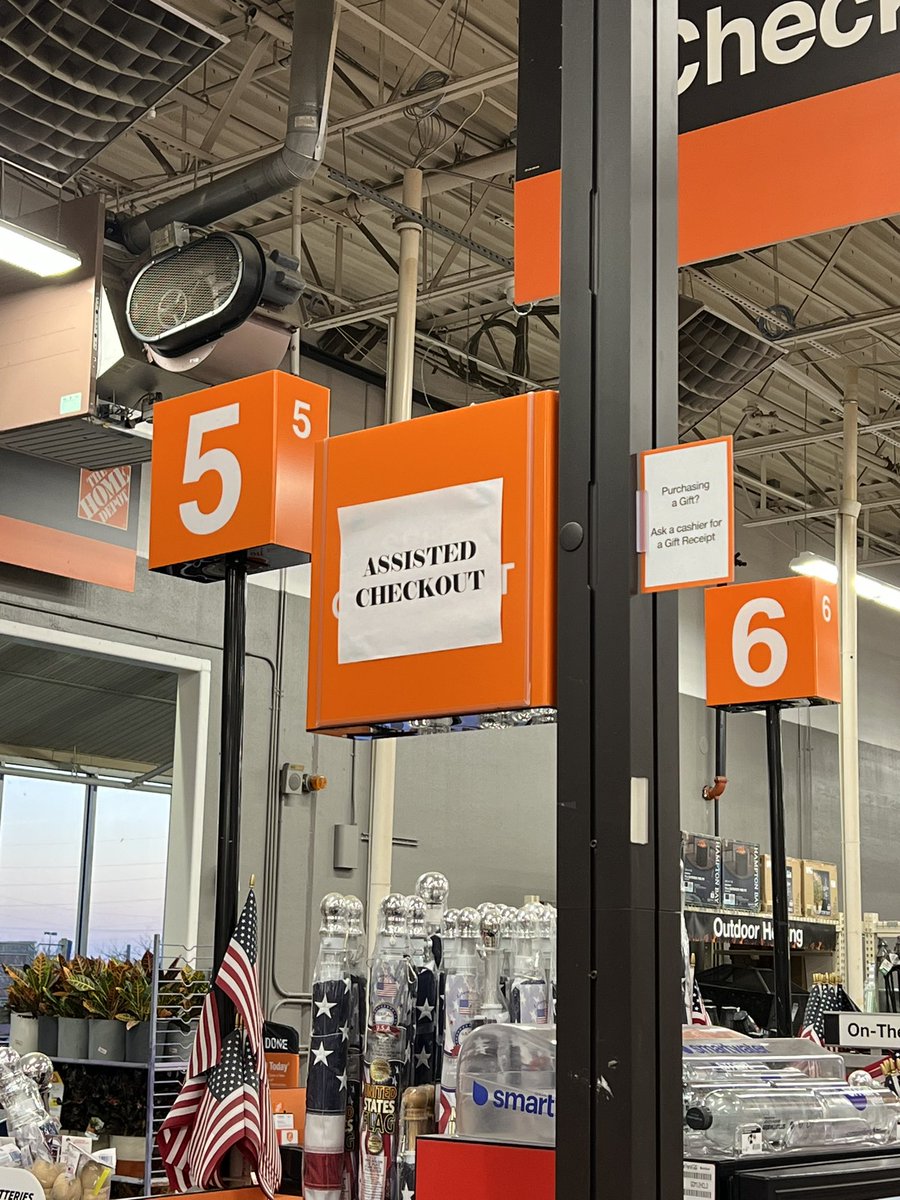 AnthonyLeeRose's tweet photo. @HomeDepot I love you. But what is this all about? On behalf of all introverts, let self checkout be self checkout. https://t.co/3ux3tjcuTs