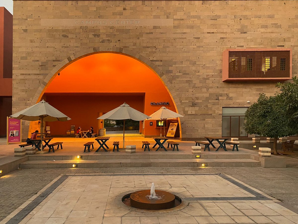 NEWS! We had the opportunity to make a site visit for a new LEGORRETA project for The American University in Cairo: the TRI-Lab. Get to know more about this project with this interview to our Partner and Project Director, Miguel Almaraz at AUC Campus tinyurl.com/y2vd4wxf
