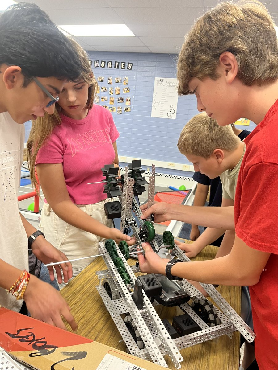 Mrs. Erina H Chang (@erinahong) on Twitter photo The @VEXrobotics Team <a href="/ParksJHS/">Parks Jr High</a> will soon be participating in their 1st tournament of the season! Looking back at their vision boards & they’ve already accomplished so much! 🚀 Best of luck to our #ParksRoboticsTEAM Thanks for your support <a href="/fullertontech/">Fullerton Education</a> ! #FEFPIEgrant #FSDlearns The @VEXrobotics Team <a href="/ParksJHS/">Parks Jr High</a> will soon be participating in their 1st tournament of the season! Looking back at their vision boards & they’ve already accomplished so much! 🚀 Best of luck to our #ParksRoboticsTEAM Thanks for your support <a href="/fullertontech/">Fullerton Education</a> ! #FEFPIEgrant #FSDlearns