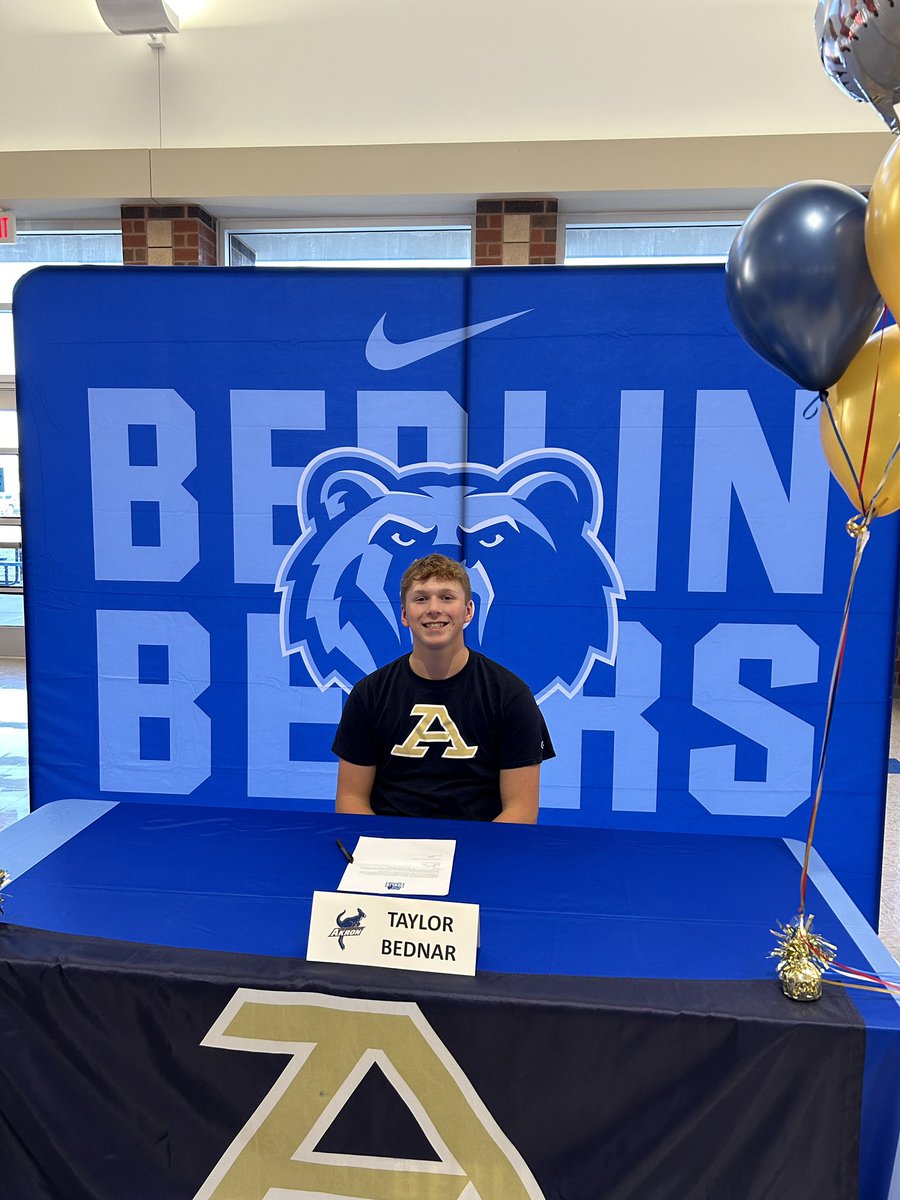 Excited to sign today!
<a href="/CoachGunn33/">Max Gunn</a> <a href="/coachweaver22/">Mike Weaver</a> <a href="/obhsbaseball/">Berlin Bears Baseball</a> <a href="/FauldsBryan/">Bryan Faulds</a> <a href="/CoachMarcuzzo/">Danny Marcuzzo</a> <a href="/CoachGSalisbury/">Gerry Salisbury</a> <a href="/ZipsBB/">Akron Zips Baseball</a>