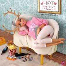 HumpDayHashTags's tweet photo. Do what now?  #HowIClearARoom https://t.co/OvvNfNT0oc