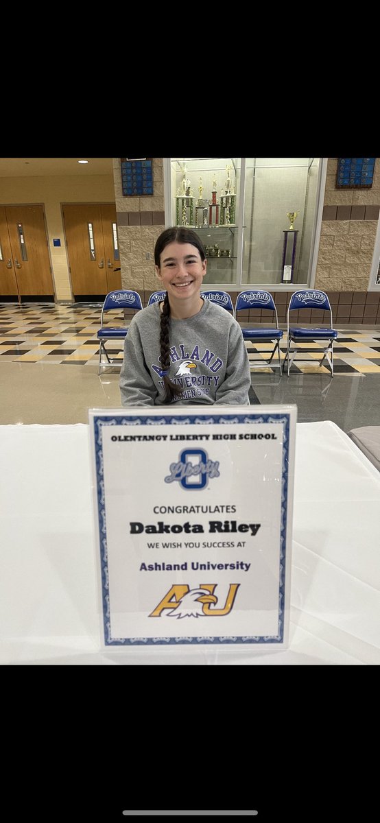 olhsgirlsgolf's tweet photo. Congratulations Dakota! Good Luck at Ashland ⛳️! https://t.co/m9ycE1dZGb