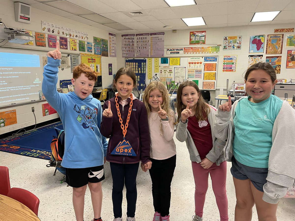 Shelliotte Lawson tweet media