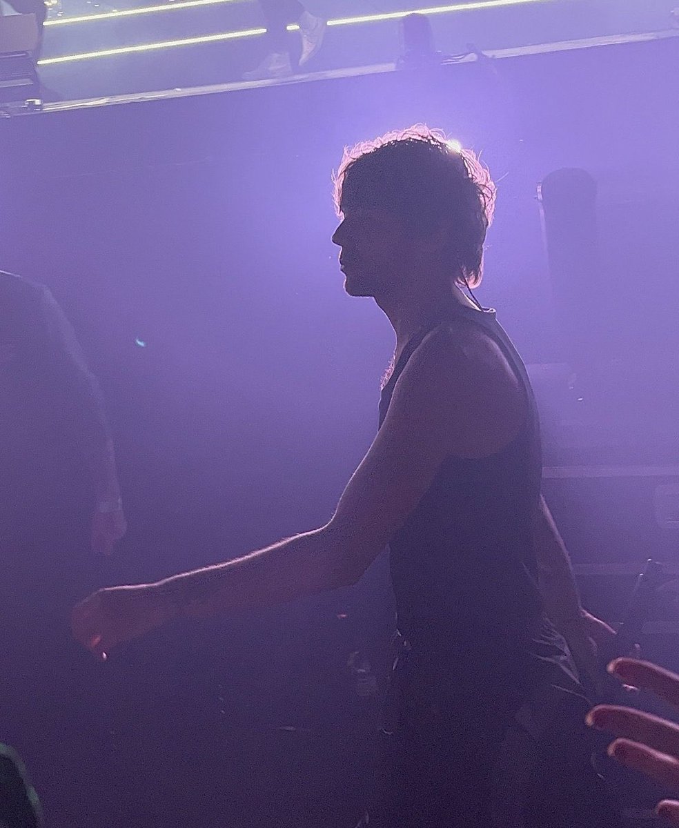 fav photo so far the purple light is so pretty