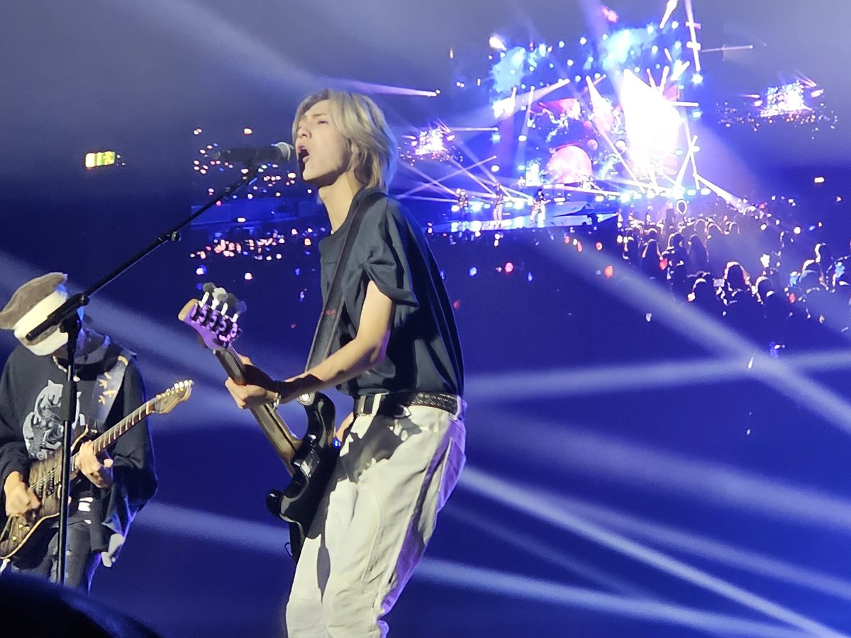 Areweslee's tweet photo. Sorry this one's gonna be 2 parts cause Jooyeon from #XdinaryHeroes y'all. I sooooo love him. Can't wait to watch XH perform on 13th again.
#O2Islington #XdinaryHeroes #KOREAONSTAGE #KOREA_ON_STAGE https://t.co/oBxuCzSvIA