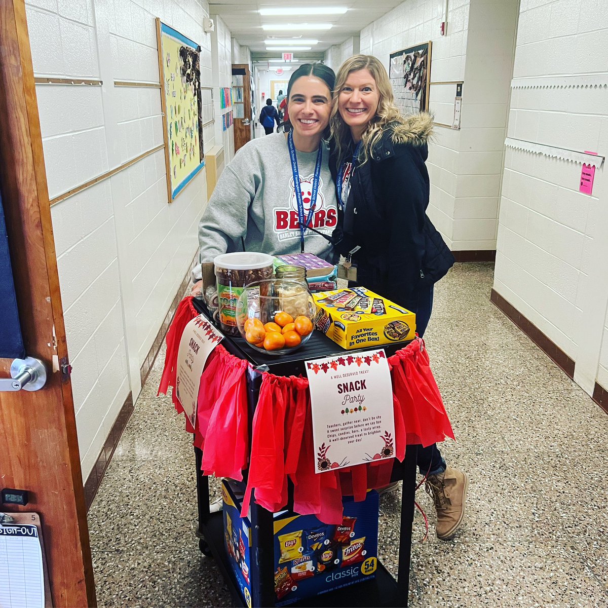 Mrs. Martinelli tweet media